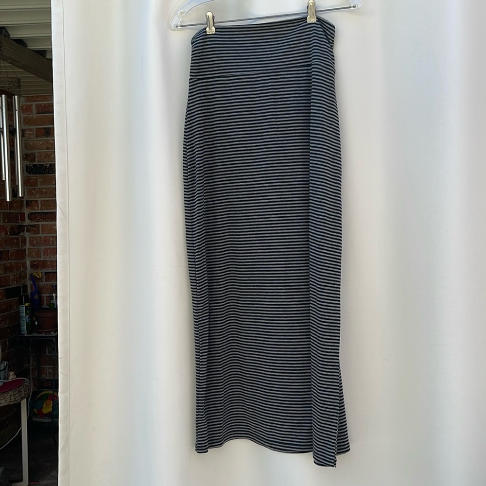High waist long skirt